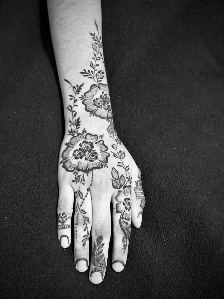 Aysha Henna 
