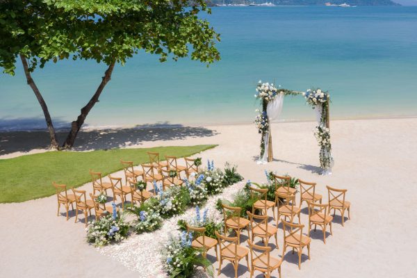 Beach Lawn